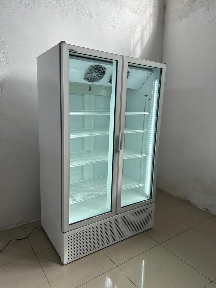 ---Używana witryna chłodnicza Model Metalfrio 120 cm  Klimasan 2019 rok